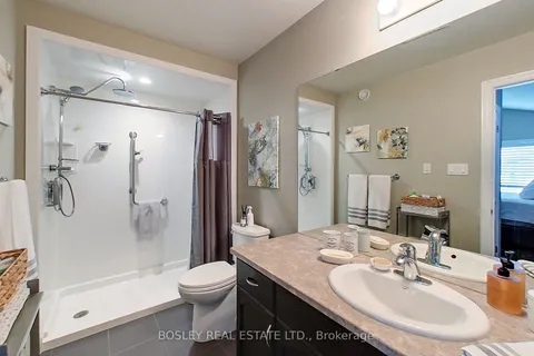 80 Hughes St, Collingwood, ON L9Y 0W7