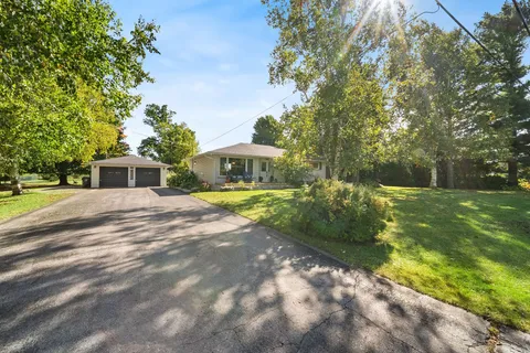 1859 Warminster Sdrd, Oro-Medonte, ON L0K 2G0