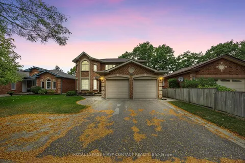 356 Livingstone St, Barrie, ON L4N 7K7