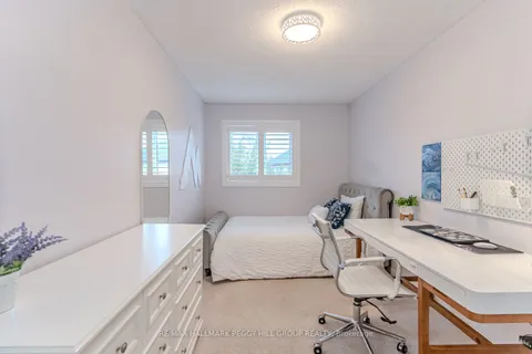 91 Majesty Blvd, Barrie, ON L4M 0E5