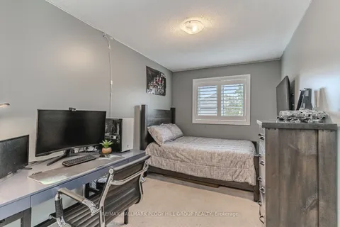 91 Majesty Blvd, Barrie, ON L4M 0E5