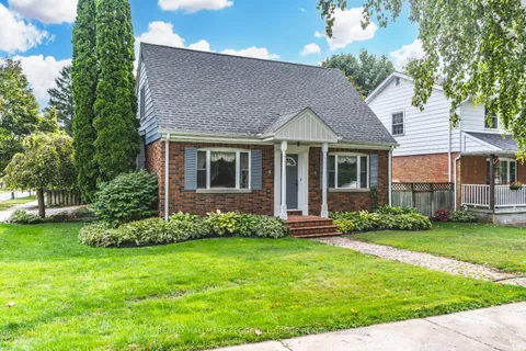 63 Nelson St, Barrie, ON L4M 4K1