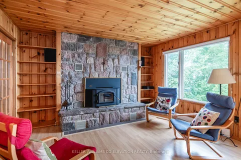 20 Mulberry Crt, Tiny, ON L9M 1R3