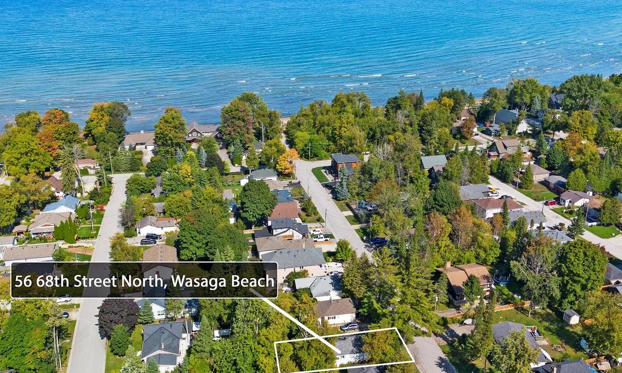 56 68th St, Wasaga Beach, ON L9Z 1T8
