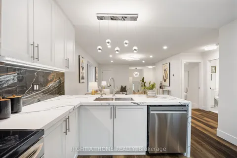 1 Patrick Dr, Barrie, ON L4N 5V6