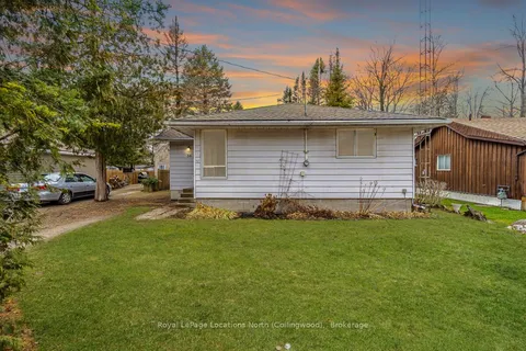 36 Northgate Rd, Wasaga Beach, ON L9Z 2N6