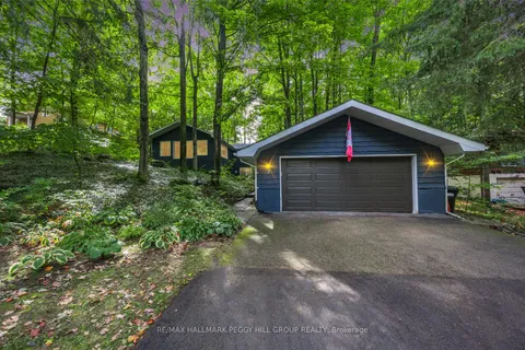 3 Maplecrest Crt, Oro-Medonte, ON L4M 4Y8