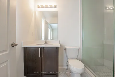 88 Village Gate Dr, Wasaga Beach, ON L9Z 0G3