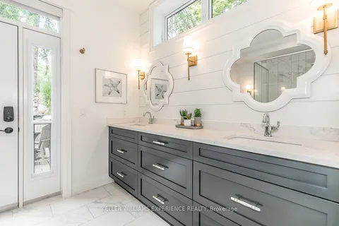 6 Forrester Rd, Oro-Medonte, ON L0L 2L0