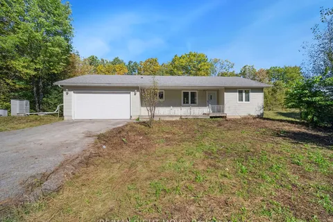 1076 Jermey Rd, Severn, ON L3V 6H4