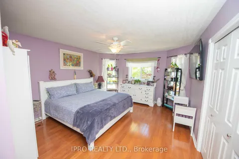 128 Smallman Dr, Wasaga Beach, ON L9Z 1L3