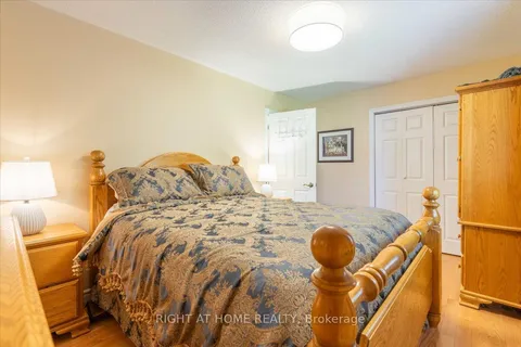 38 Lamers Rd, Clearview, ON L0M 1N0