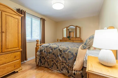 38 Lamers Rd, Clearview, ON L0M 1N0