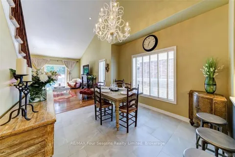 111 Chamberlain Cres, Collingwood, ON L9Y 0E6