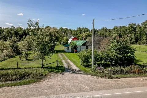 3828 George Johnston Rd, Springwater, ON L4M 4S4