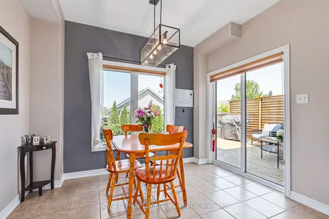 55 Robertson St, Collingwood, ON L9Y 0X1