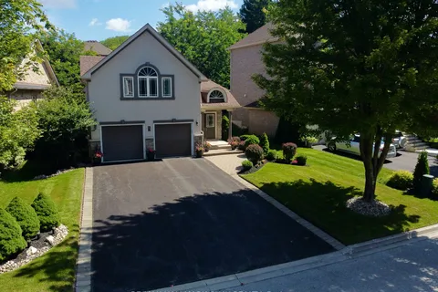 71 Cumming Dr, Barrie, ON L4N 0C6