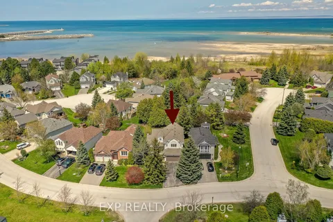 56 Trott Blvd, Collingwood, ON L9Y 5B6