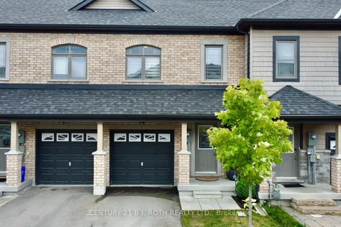 9 Deneb St, Barrie, ON L4M 0K6