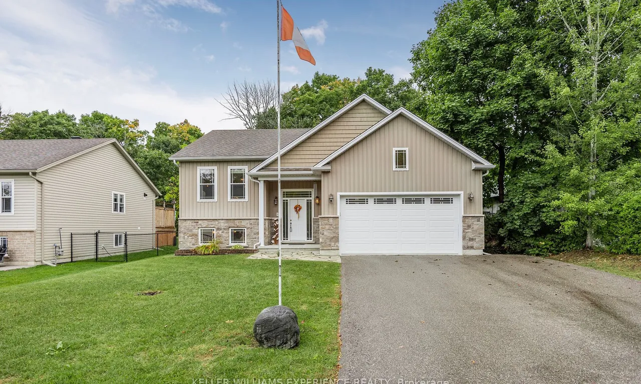 8 Allen St, Oro-Medonte, ON L0L 1T0