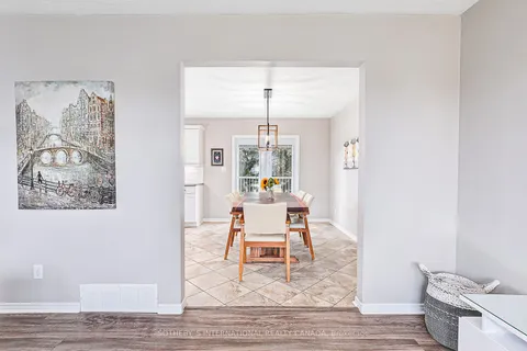 2 Bush St, Collingwood, ON L9Y 4S9
