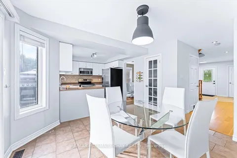 3 Bell St, Barrie, ON L4N 0J2