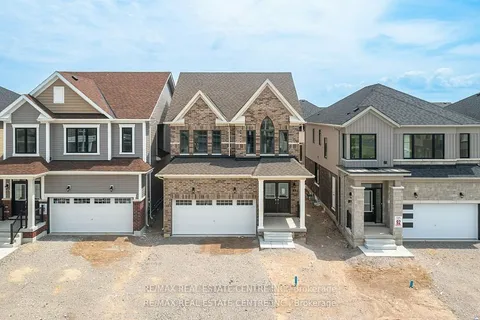 28 Rochester Dr, Barrie, ON L9S 2Z8