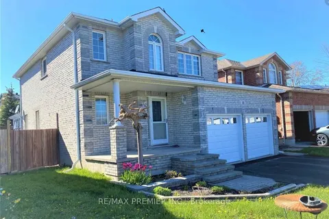 15 Dunsmore Lane, Barrie, ON L4M 7A1