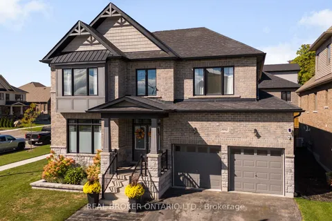 3032 Monarch Dr, Orillia, ON L3V 8K3