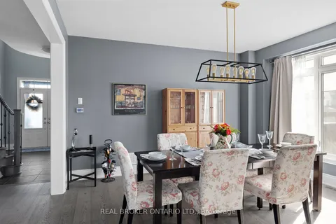 3032 Monarch Dr, Orillia, ON L3V 8K3