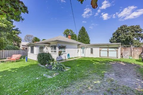 3829 Crossland Rd, Springwater, ON L0L 1P0