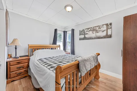 3829 Crossland Rd, Springwater, ON L0L 1P0