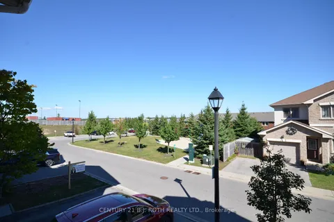175 Stanley St, Barrie, ON L4M 0G2