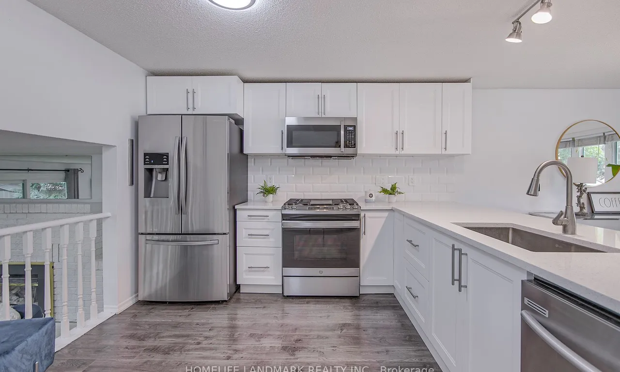 277 Nelson St, Barrie, ON L4M 5P6