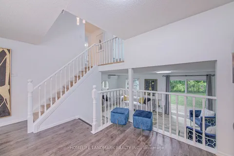 277 Nelson St, Barrie, ON L4M 5P6