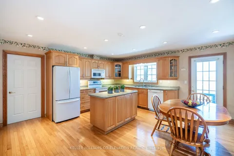 8485 Highway 93, Tiny, ON L4R 0E3