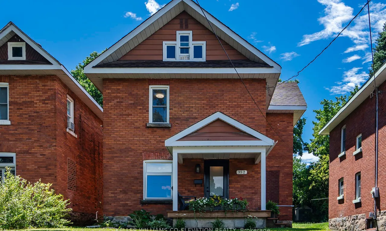 352 Third St, Midland, ON L4R 3S7