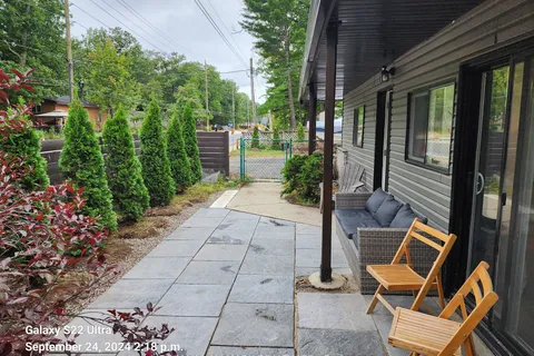 1560 River Rd, Wasaga Beach, ON L9Z 2W4