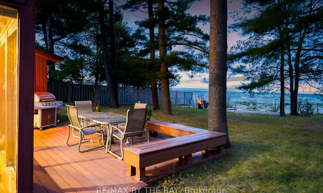 156 Santos Lane, Wasaga Beach, ON L9Z 2M1