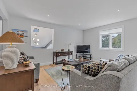 38 Fatima Crt, Wasaga Beach, ON L9Z 1K9