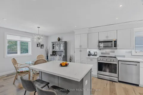 38 Fatima Crt, Wasaga Beach, ON L9Z 1K9