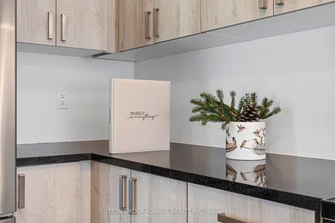 22 Autumn Dr, Wasaga Beach, ON L9Z 1J9