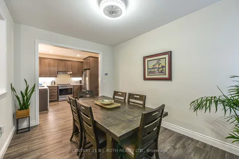 27 Atlantis Dr, Orillia, ON L3V 8L4