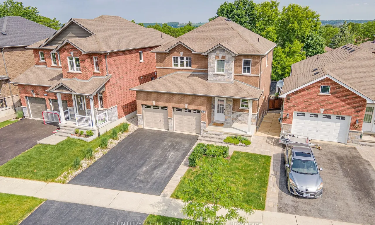165 Bishop Dr, Barrie, ON L4N 6X5