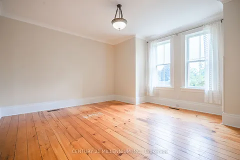 774 Hurontario St, Collingwood, ON L9Y 0G6