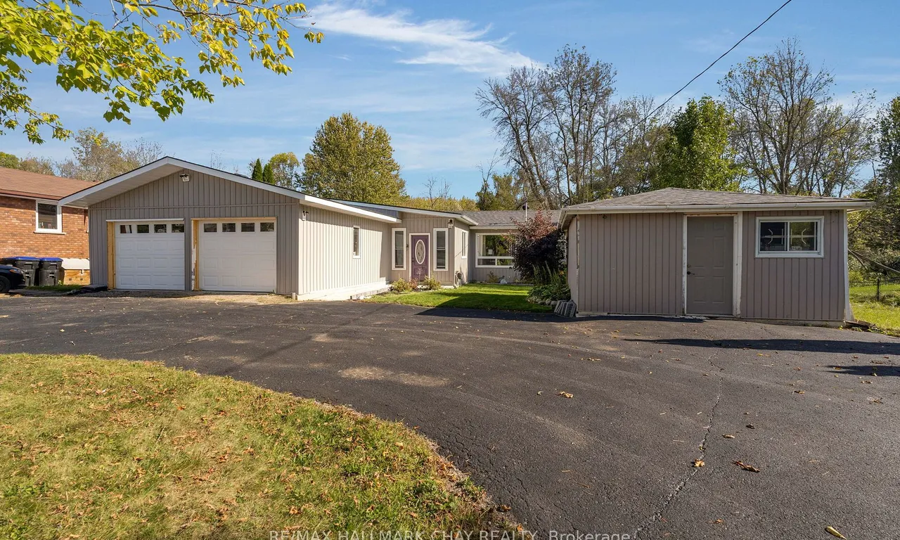4178 Fountain Dr, Ramara, ON L3V 6H7