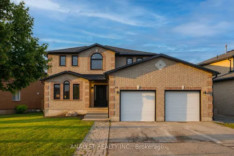 65 Sun King Cres, Barrie, ON L4M 7K4