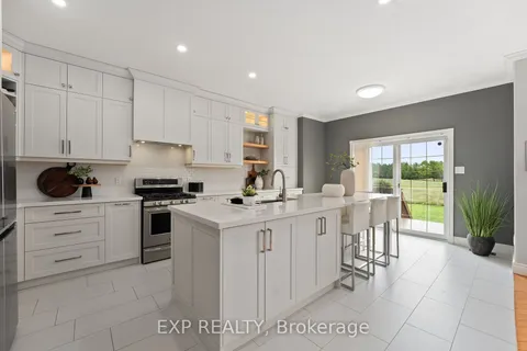 10 Deanna Dr, Wasaga Beach, ON L9Z 1J5