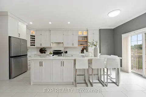 10 Deanna Dr, Wasaga Beach, ON L9Z 1J5