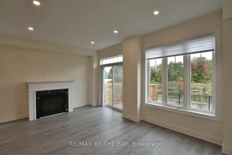 14 Little River Crossing, Wasaga Beach, ON L9Z 0J8